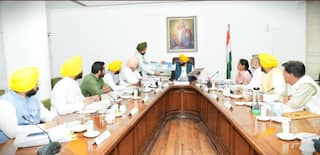 ਭਲਕੇ CM ਨੇ ਸੱਦ ਲਈ ਕੈਬਨਿਟ ਦੀ ਮੀਟਿੰਗ, ਹੋ ਸਕਦਾ ਵੱਡਾ ਐਲਾਨ