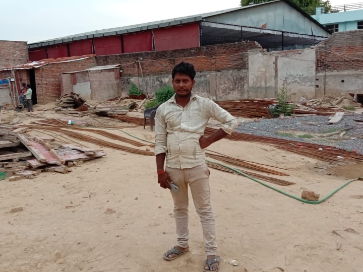 Prayagraj: सीएम योगी के ड्रीम प्रोजेक्ट पर मंडरा रहे हैं संकट के बादल, माफिया अतीक के कब्जे से खाली कराई जमीन पर निर्माण रुका
