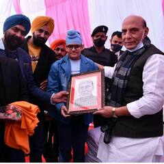 In Pics: झांसी के अर्शप्रीत ने किया कमाल , A3 शीट पर 70 क्रिकेटर्स का स्‍केच बनाकर नाम किए ये तीन बड़े 3 रिकॉर्ड्स