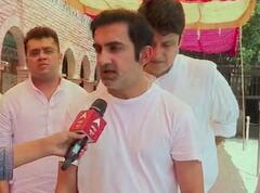 Delhi: बीच इंटरव्यू में Gautam Gambhir से बुजुर्ग ने पूछ लिया सवाल, BJP सांसद ने दिया जवाब