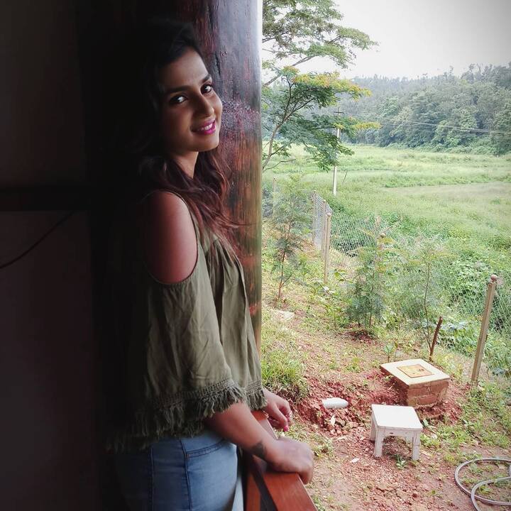 గుప్పెడంత మనసు వసుధార (రక్షా గౌడ) (Image Credit: Raksha Gowda/Instagram)