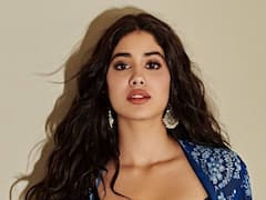 Janhvi Kapoor : जान्हवी कपूरचा राजस्थानी अंदाज, स्टायलिश फोटोंची चाहत्यांना भुरळ!