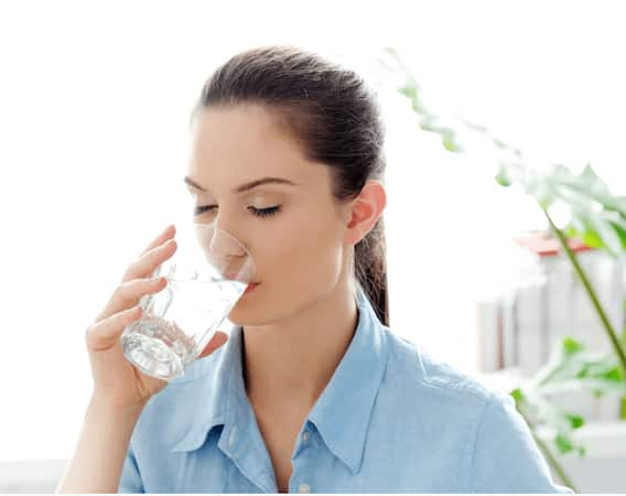 side-effects-of-drinking-water-immediately-after-eating-food-drinking