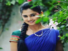 Guppedantha Manasu Raksha Gowda: రిషి దగ్గర ప్రేమపాఠాలు నేర్చుకుంటున్న వసు బ్యూటిఫుల్ పిక్స్