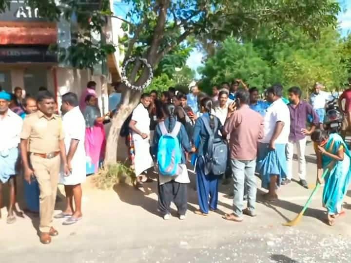 கரூர் அருகே கல்லூரி பேருந்து லாரி மீது மோதி விபத்து; 14 மாணவிகள் காயம்