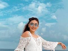 PHOTO: परी म्हणू की सुंदरा; अभिनेत्री शेफाली जरीवालाच्या फोटोंची जोरदार चर्चा!