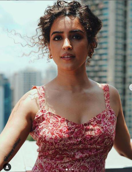 ਸਾਨਿਆ ਮਲਹੋਤਰਾ ਦੇ ਅੰਦਾਜ਼ ਦੇ ਕੀ ਕਹਿਣੇ