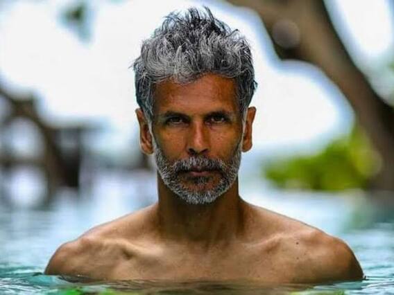 Milind Soman: क्या है मिलिंद सोमान की फिटनेस का मंत्रा? तस्वीरों में छिपा है सेहत का राज Milind Soman: क्या है मिलिंद सोमान की फिटनेस का मंत्रा? तस्वीरों में छिपा है सेहत का राज