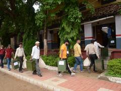 MP Panchayat Election 2022: पंचायत चुनाव के पहले चरण की सभी तैयारियां पूरी, मतदान दल रवाना, 4 ब्लॉकों की इतनी पंचायतों में होगा मतदान