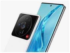 Xiaomi 12 Ultra: शाओमी अगले महीने लॉन्च कर सकता है ये स्मार्टफोन, जानें संभावित फीचर्स