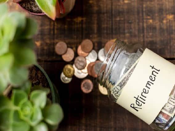 Retirement Planning: Avoid These Mistakes While Investing In Retirement Funds, No Problem Later