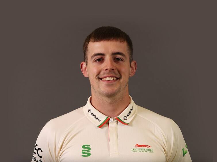 Who Is Roman Walker? Leicestershire vs India, Grace Road, Leicester IND vs LEI: कोण आहे रोमन वॉकर? ज्याच्यासमोर भारतीय फलंदाजांनी टेकले गुढघे