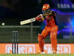 Ravi Shastri ने इस खिलाड़ी की जमकर तारीफ की, कहा- जब तक विकेट पर खड़ा रहेगा, रन अपने आप बनते रहेंगे