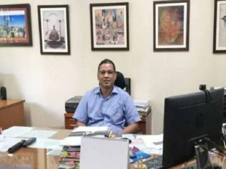 Tapan Kumar Deka has appointed as the chief of Intelligence Bureau IB and raw chief Samant Goel tenure extended by one more year ANN Intelligence Bureau: खुफिया ब्यूरो प्रमुख बने तपन कुमार डेका, रॉ चीफ सामंत को मिला एक साल का एक्सटेंशन