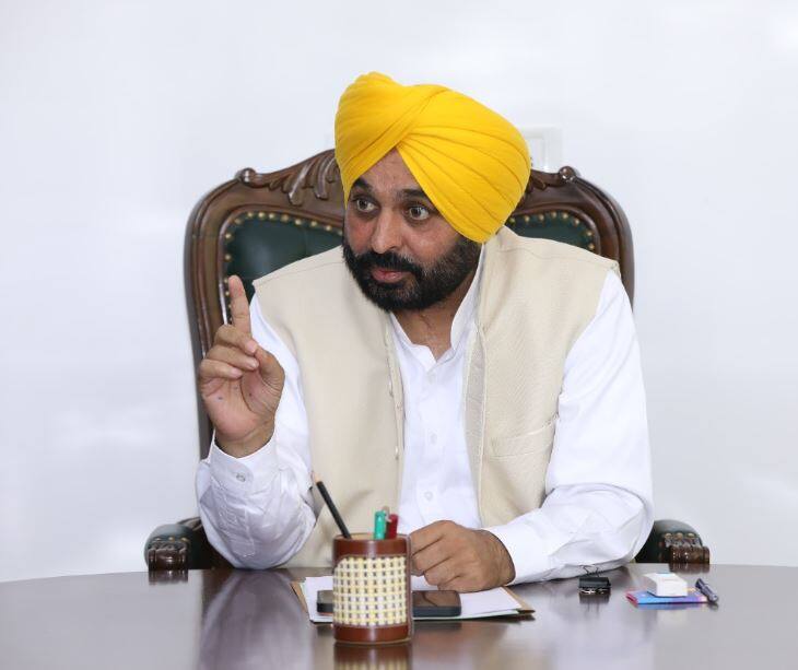 Punjab fake number one in education, we will bring it to number one in true sense:  CM Bhagwant Mann ਸਿੱਖਿਆ ਦੇ ਖੇਤਰ 'ਚ ਪੰਜਾਬ ਫਰਜ਼ੀ ਨੰਬਰ ਵਨ, ਅਸੀਂ ਇਸ ਨੂੰ ਸਹੀ ਅਰਥਾਂ 'ਚ ਪਹਿਲੇ ਨੰਬਰ 'ਤੇ ਲਿਆਵਾਂਗੇ: ਸੀਐਮ ਭਗਵੰਤ ਮਾਨ