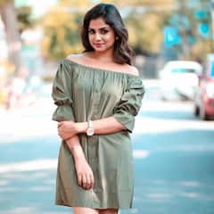 Guppedantha Manasu Raksha Gowda: రిషి దగ్గర ప్రేమపాఠాలు నేర్చుకుంటున్న వసు బ్యూటిఫుల్ పిక్స్