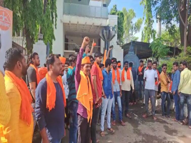 maharashtra News beed news Shiv Sainik aggressive against Jaydatta Kshirsagar Beed: शिवसेना नेते जयदत्त क्षीरसागरांविरुद्ध शिवसैनिक आक्रमक, घरावर हल्लाबोल मोर्चा