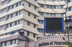 Kolkata Neurosciences Institute: ৮ তলা থেকে হাত ফসকে নীচে! কী পরিণতি হল রোগীর?