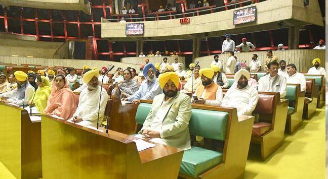 Punjab Budget Session : Demand for Extension of Vidhan Sabha Session, Partap Bajwa and Sukhpal Khaira Raise Issue  Punjab Budget Session : ਵਿਧਾਨ ਸਭਾ ਸੈਸ਼ਨ ਦੀ ਮਿਆਦ ਵਧਾਉਣ ਦੀ ਮੰਗ ,ਪ੍ਰਤਾਪ ਬਾਜਵਾ ਤੇ ਸੁਖਪਾਲ ਖਹਿਰਾ ਨੇ ਉਠਾਇਆ ਮੁੱਦਾ