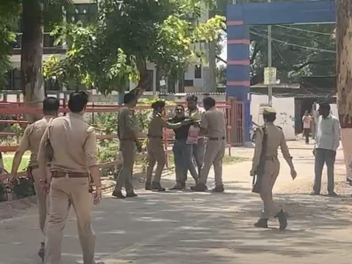 UP News Woman tries to commit suicide by sprinkling petrol at Bisrakh police station in Greater Noida ANN Greater Noida News: बिसरख थाने में महिला ने पेट्रोल छिड़क की आत्मदाह करने की कोशिश, बताई यह वजह