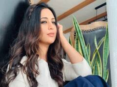 Divyanka Tripathi का ऐसा अंदाज पहले कभी नहीं देखा होगा, ब्लैक स्विमसूट पहन दिखाई ग्लैमरस अदाएं