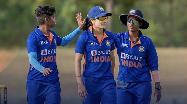 India Women vs Sri Lanka Women HIGHLIGHTS, 2nd T20I: Harmanpreet Kaur leads IND to series win with 2-0 lead Ind vs SL, T20: হরমনপ্রীত-দীপ্তি-মান্ধানাদের দাপটে এক ম্যাচ বাকি থাকতেই সিরিজ জয় ভারতের