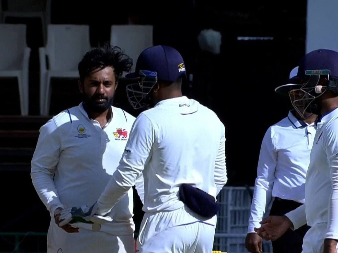 Ranji Trophy 2022 Final Day 4 Live Updates: मुंबईचा संघ दुसऱ्या डावात 49 धावांनी पिछाडीवर Ranji Trophy 2022 Final Day 4 Live Updates: Madhya Pradesh vs Mumbai Final Live Cricket Score, Commentary Ranji Trophy 2022 Final Day 4 Live Updates: मुंबईचा संघ दुसऱ्या डावात 49 धावांनी पिछाडीवर