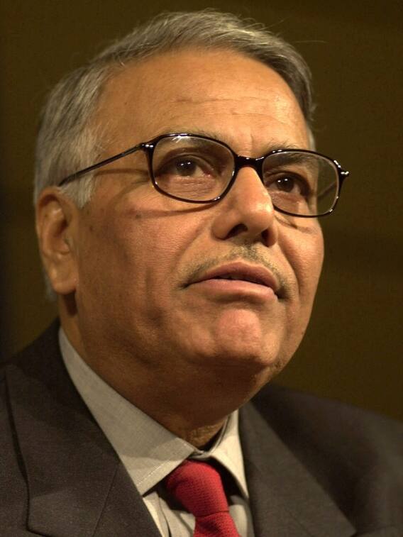 எதிர்க்கட்சிகளின் குடியரசுத் தலைவர் வேட்பாளர் யஷ்வந்த் சின்கா கலெக்டரா...