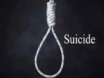 machhiwara mother of 5 kills self by hanging read full story ਮਾਛੀਵਾੜਾ `ਚ 5 ਬੱਚਿਆਂ ਦੀ ਮਾਂ ਨੇ ਫਾਹਾ ਲੈ ਕੇ ਕੀਤੀ ਆਤਮ ਹੱਤਿਆ, ਤਣਾਅ `ਚ ਰਹਿੰਦੀ ਸੀ ਮਹਿਲਾ