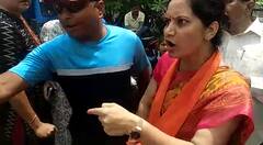 Vadodara : પાણી મુદ્દે બગડ્યા લોકો, કોર્પોરેટરોનો કર્યો ઘેરાવ, જુઓ વીડિયો