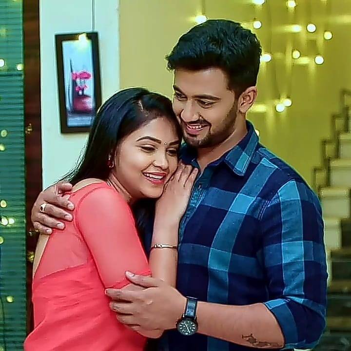 రౌడీ బేబీగా అమూల్య గౌడ, మిస్టర్ యారొగెంట్ గా నిరంజన్ వారివారి పాత్రలకు పూర్తిస్థాయి న్యాయం చేస్తున్నారు. సీరియల్స్ విషయం పక్కనపెడితే వీళ్లిద్దరూ బెస్ట్ ఫ్రెండ్స్.