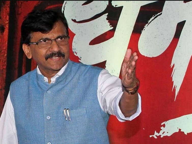 Maharashtra Politcal Crisis CM Uddhav Thackeray won't resign, will unleash Sena on streets: Sanjay Raut Maharashtra Politcal Crisis: శివసేన కార్యకర్తలు వీధుల్లోకి వస్తే సీన్ వేరేలా ఉంటుంది, షిండేకి సంజయ్ రౌత్ వార్నింగ్