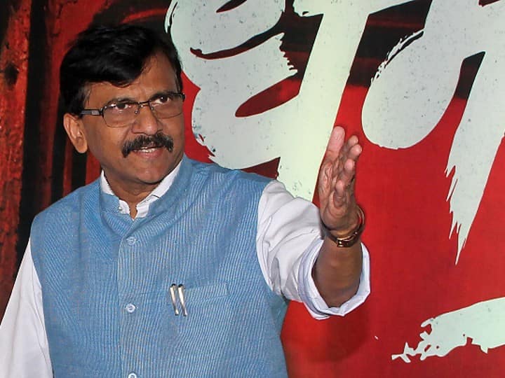 Shiv Sena leader Sanjay Raut will appear in court at 11.30 pm, was arrested yesterday