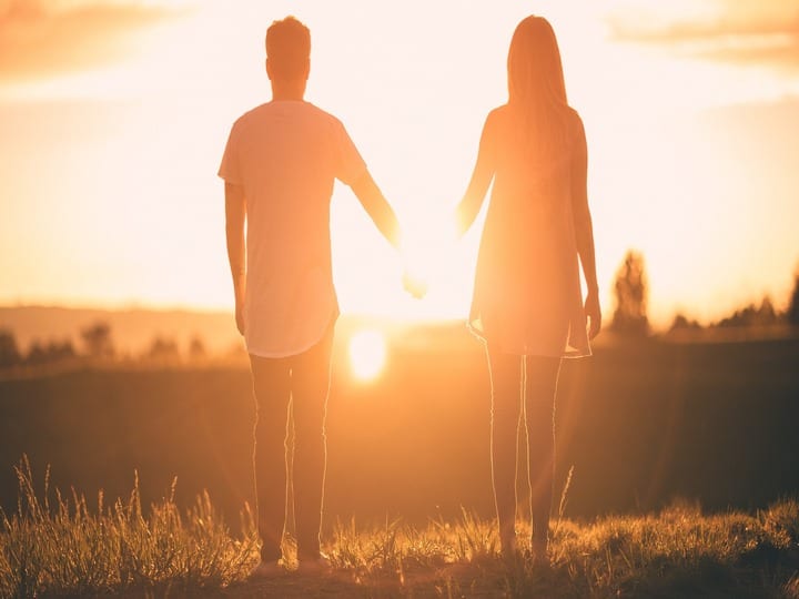 Core beliefs for a relationship growth mindset: Therapist offers tips ”உங்கூட நான் சேர்ந்து இருந்திட... ” : காதல் எவர்க்ரீனாக இருக்க நிபுணரின் சில டிப்ஸ்