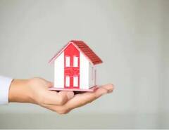 Home Loan Tips : ਜੇ ਜ਼ਿਆਦਾ EMI ਤੋਂ ਪ੍ਰੇਸ਼ਾਨ ਹੋ ਤਾਂ ਹੋਮ ਲੋਨ ਟ੍ਰਾਂਸਫਰ ਕਰਨ 'ਤੇ ਕਰ ਸਕਦੇ ਹੋ ਵਿਚਾਰ , ਜਾਣੋ ਪੂਰੀ ਪ੍ਰਕਿਰਿਆ
