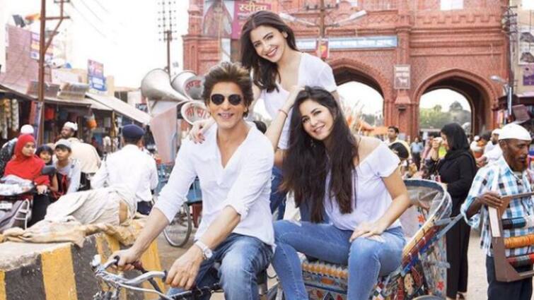 Shah Rukh Khan says he is too old for romantic films, feels awkward with female leads half his age Shah Rukh Khan: অসংখ্য অনুরাগীর মন ভাঙলেন শাহরুখ খান