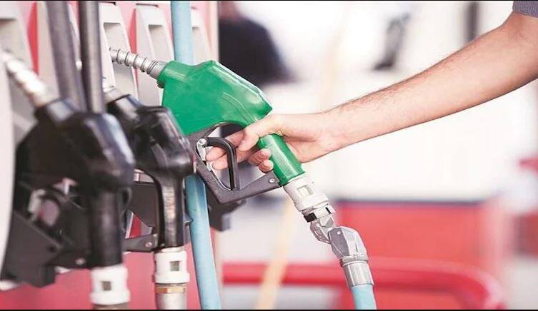 petrol-price-today-30-june-petrol-diesel-rate-30-june-2022-are-unchanged-today-at-consecutive-40th-day Petrol Price Today: ਤੁਹਾਡੇ ਸ਼ਹਿਰ `ਚ ਕੀ ਹਨ ਪੈਟਰੋਲ-ਡੀਜ਼ਲ ਦੇ ਤਾਜ਼ਾ ਰੇਟ, ਪੜ੍ਹੋ ਇਸ ਖ਼ਬਰ `ਚ