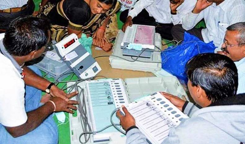 By-Election Result 2022 : Three lok Sabha and Seven Assembly Seats azamgarh and Rampur  By-Election Result 2022 : ਉਪ ਚੋਣਾਂ ਦੇ ਨਤੀਜਿਆਂ ਦਾ ਅੱਜ ਹੋਵੇਗਾ ਐਲਾਨ , 3 ਲੋਕ ਸਭਾ ਅਤੇ 7 ਵਿਧਾਨ ਸਭਾ ਸੀਟਾਂ 'ਤੇ ਹੋਈ ਸੀ ਵੋਟਿੰਗ