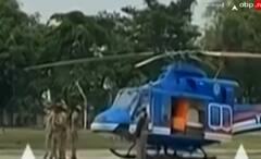 UPના CM યોગીના હેલિકોપ્ટર સાથે પંખી ટકરાતા કરાયું ઈમર્જન્સી લેન્ડિંગ, જુઓ વીડિયો