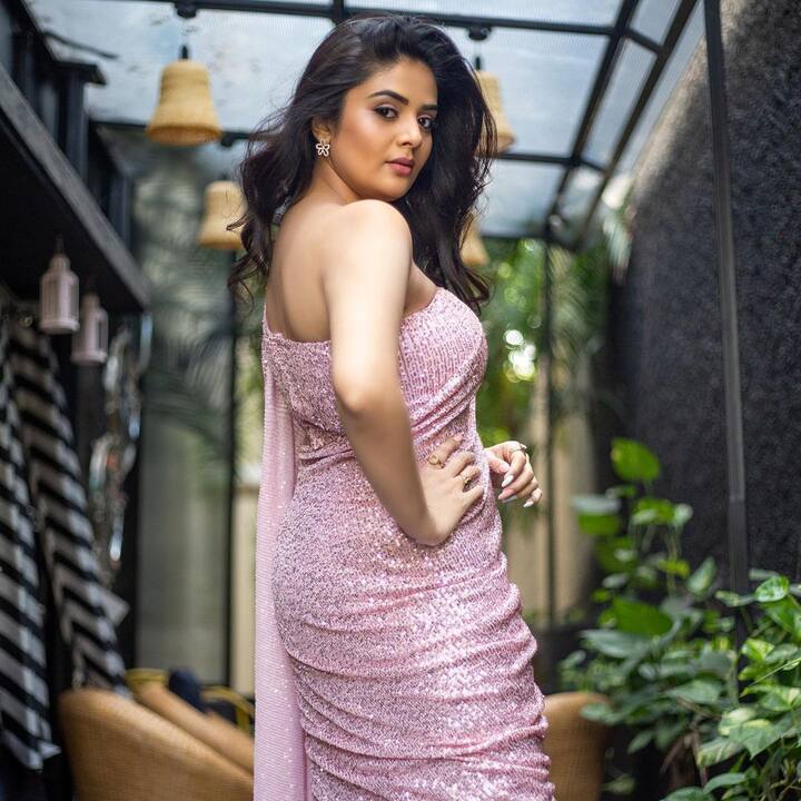 శ్రీముఖి అందమైన ఫోటోలు  -Image Credit:Sreemukhi/Instagram