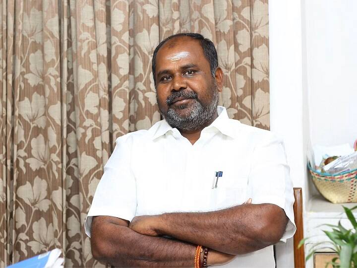 AIADMK general council meeting will happen as  decided says RB Udhaykumar டிடிவி தினகரனோடு உறவு; குடும்பத்தை மட்டும் பார்க்கிறார் ஓபிஎஸ்:  பரபரப்பை கிளப்பும் உதயகுமார்