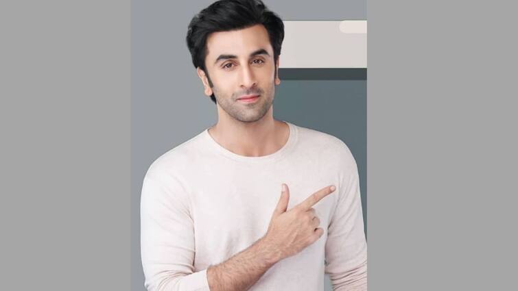 Ranbir Kapoor is yet to meet ‘first wife’, says ‘I look forward to meeting you at some point’, know in details Ranbir Kapoor: আলিয়া নন, প্রথমবার 'প্রথম স্ত্রী'কে নিয়ে মুখ খুললেন রণবীর