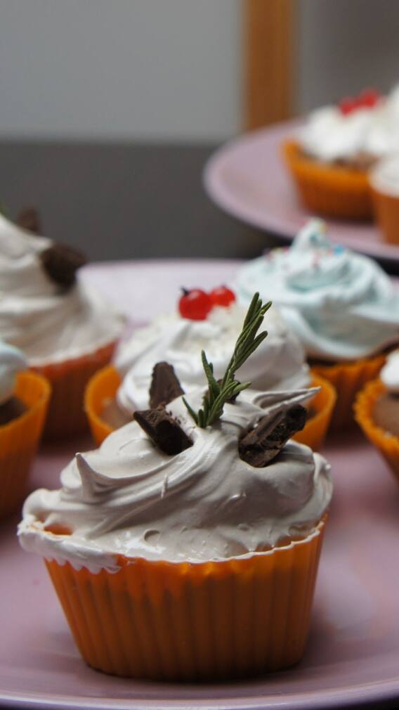 মনের আনন্দে খান এইসব 'হেলদি কেক'