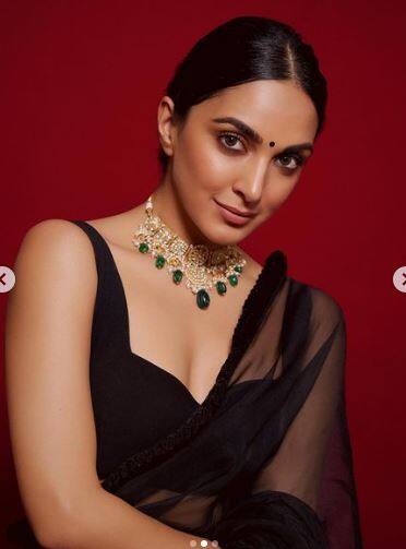 ਸਾੜੀ 'ਚ ਲਿਪਟੀ ਕਿਆਰਾ ਅਡਵਾਨੀ ਲੱਗੀ ਬੇਹੱਦ ਖੂਬਸੂਰਤ