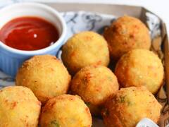 Cheese Corn Balls Recipe: स्नैक्स में झटपट बनाएं चीज़ कॉर्न बॉल्स, ये रही आसान रेसिपी