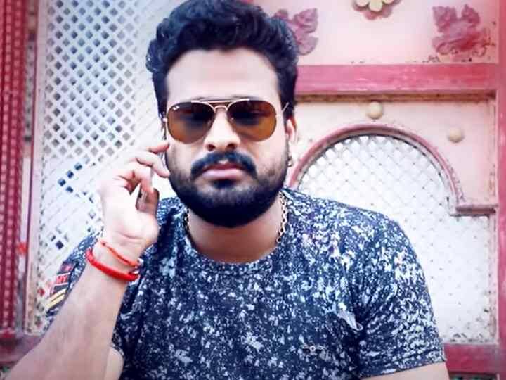 Bhojpuri Full Video song 2020 Ritesh Pandey Piyawa Se Pahile 2 Bhojpuri Hit Song 2020 Ritesh Pandey के 'पियवा से पहिले' ने मचाया कोहराम, वायरल वीडियो देख हुआ बवाल