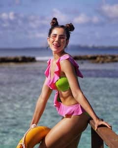 અભિનેત્રી સોનાલી સહેગલનો બિકિનીમાં જોવા મળ્યો કાતિલ અંદાજ, તસવીરો ઈન્સ્ટાગ્રામ પર વાયરલ