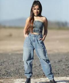 Khatron Ke Khiladi 12 ਦੀ ਇਹ ਹੈ ਸਭ ਤੋਂ ਸਭ ਤੋਂ ਛੋਟੀ ਕੰਟੇਸਟੈਂਟ, ਸਟਾਈਲ 'ਚ ਵੱਡੀ-ਵੱਡੀ ਅਦਾਕਾਰਾ ਨੂੰ ਦਿੰਦੀ ਹੈ ਮਾਤ