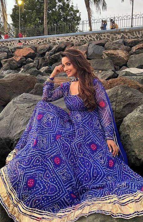 ਅਦਾ ਖਾਨ ਦੀ ਅਦਾ ਢਾਹੁੰਦੀ ਹੈ ਕਹਿਰ