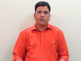 'तुम्ही वर्षा सोडलं, मंत्रालयात जात नाहीत, मातोश्रीत कुणाला एन्ट्री नाही, मग राज्य कोण चालवतंय?', आमदार जायस्वालांचा सवाल